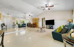 932 SE Damask Avenue, Port Saint Lucie, FL 34983