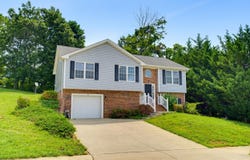 85 LOFTY CIR, STUARTS DRAFT, VA 24477