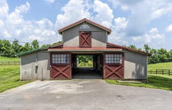 2400 Fords Mill Road, Versailles, KY 40383