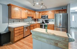 1084 Stonewood Crossing, Sun Prairie, WI 53590