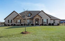 1016 Northern Oaks Court, Springtown, TX 76082