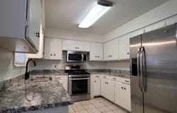 907 S Caminisito Street, Roswell, NM 88203