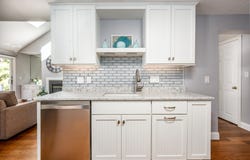 21 Rolling Green Lane, Mashpee, MA 02649