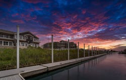 68 Foster Ave, Hampton Bays, NY 11946