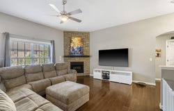 1209 N Farmington Drive, Ozark, MO 65721