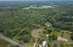 12344 Podunk Avenue NE, Greenville, MI 48838