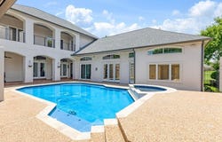 911 Walnut Falls Circle, Mansfield, TX 76063