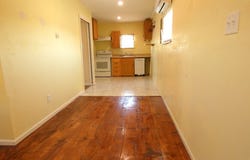 911 E Steiner Street, Beeville, TX 78102