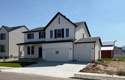 274 N 825 W, Clearfield, UT 84015
