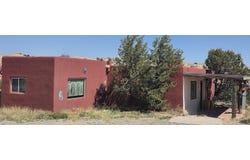 13 Los Amigos, Espanola, NM 87532