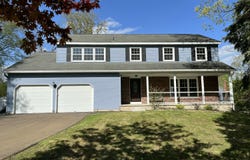 16 Durham Way, Clifton Park, NY 12065