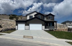 3605 E LAKOTA Dr, Eagle Mountain, UT 84005