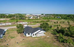 313 S Sycamore St, Valley Center, KS 67147