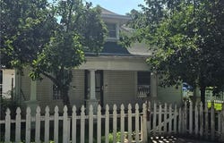 614 S 7th Street, Atchison, KS 66002