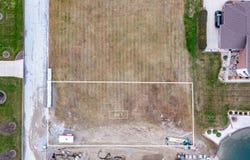 8160 Lakeview Court, Crown Point, IN 46307