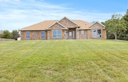 2517 Hayley Drive, Weatherford, TX 76085