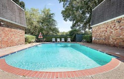 1755 College Dr, Baton Rouge, LA 70808