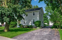 17 East Avenue, Leroy, NY 14482