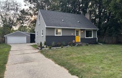 3010 Pleasant Grove Road, Lansing, MI 48910