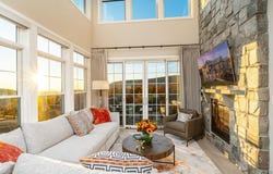 630 Hunter Circle, Pocono Twp, PA 18372