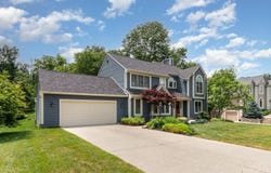 585 Miami Crest Drive, Miami Twp, OH 45140