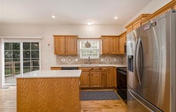 1905 160th Street, Basehor, KS 66007