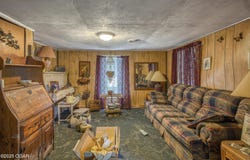1205 Wisconsin Avenue, Joplin, MO 64801