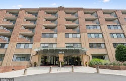 1951 SAGEWOOD LN #311, RESTON, VA 20191