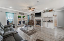 41 Norfork, Maumelle, AR 72113