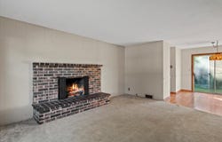 1334 W Paradise Ct, Glendale, WI 53209