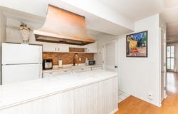 6371 Barrie Road, Edina, MN 55435