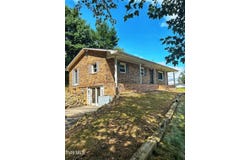 282 Rolling Hills Dr Drive, Marion, VA 24354