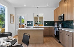 7185 SE Crystal Springs BLVD, Portland, OR 97206