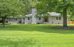 1471 E Bennett Street, Springfield, MO 65804