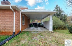 209 Pine Street, Stuart, VA 24171