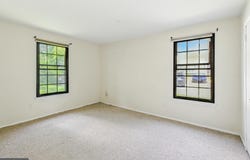 5 BEN FRANKLIN BLDG, TURNERSVILLE, NJ 08012