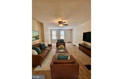 808 E HILTON Street, PHILADELPHIA, PA 19134