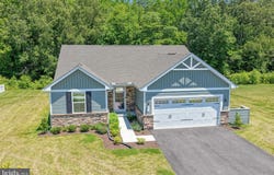401 ALEZACH Drive, DOVER, DE 19901