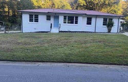 2729 5TH STREET, CENTER POINT, AL 35215