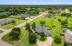 300 Burtonwood Circle, Ovilla, TX 75154