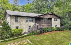 3536 VALLEY CIRCLE, VESTAVIA HILLS, AL 35243