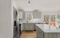 16 Beale St, Worcester, MA 01606