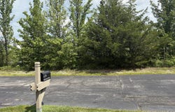 6139 Robinwood Drive, Indianapolis, IN 46237