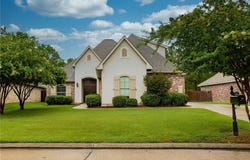 197 CYPRESS LAKES Drive, Slidell, LA 70458