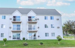 101 Albion Avenue, Fairmont, MN 56031
