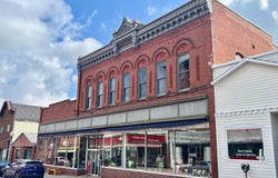 210 5th, Calumet, MI 49913