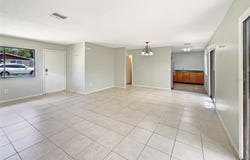 9 SPRING LOOP CIRCLE, OCALA, FL 34472