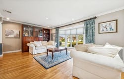 15 Mesa Road, Syosset, NY 11791