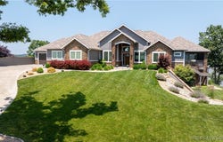 135 Lake Bluff Lane, Camdenton, MO 65020