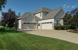 9273 Hunters Chase Street NW, Massillon, OH 44646